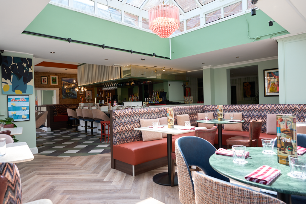 Italian Restaurant in Leamington Tavola